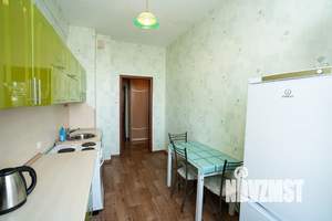 1-к квартира, посуточно, 40м2, 9/10 этаж