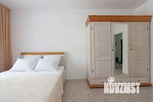 2-к квартира, посуточно, 60м2, 2/18 этаж