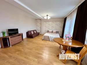 Студия квартира, посуточно, 40м2, 8/9 этаж