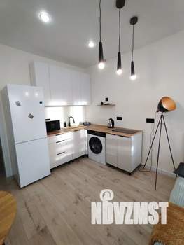 Студия квартира, посуточно, 35м2, 10/10 этаж