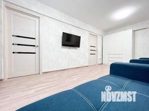 1-к квартира, посуточно, 55м2, 1/1 этаж