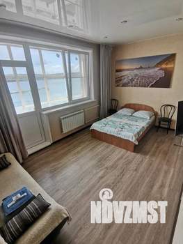 1-к квартира, посуточно, 42м2, 4/4 этаж