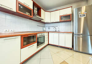 3-к квартира, на длительный срок, 96м2, 5/5 этаж