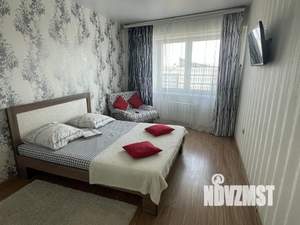 1-к квартира, посуточно, 45м2, 1/1 этаж