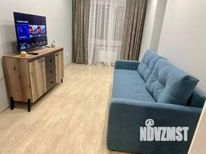 3-к квартира, посуточно, 54м2, 1/1 этаж