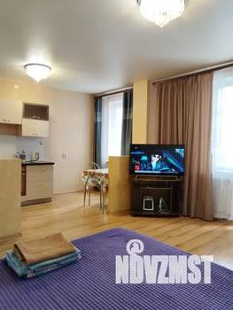 Студия квартира, посуточно, 45м2, 4/10 этаж