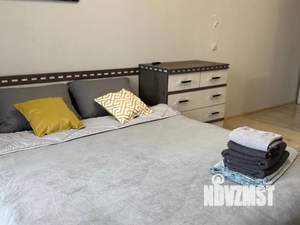 Студия квартира, посуточно, 25м2, 7/12 этаж