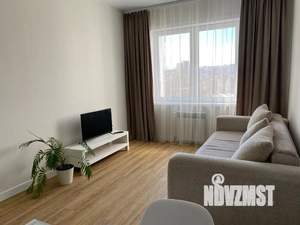 1-к квартира, посуточно, 43м2, 8/17 этаж