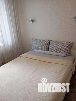 1-к квартира, посуточно, 40м2, 13/18 этаж