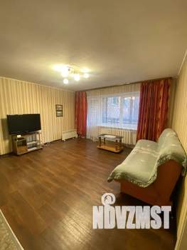 2-к квартира, посуточно, 65м2, 2/5 этаж