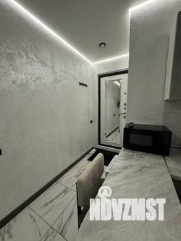 Студия квартира, посуточно, 19м2, 1/10 этаж