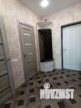 2-к квартира, посуточно, 40м2, 13/18 этаж