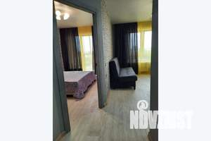 1-к квартира, посуточно, 42м2, 4/17 этаж