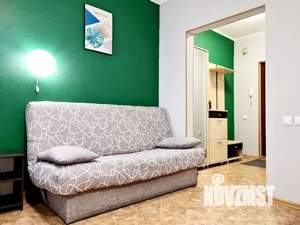 1-к квартира, посуточно, 40м2, 8/8 этаж