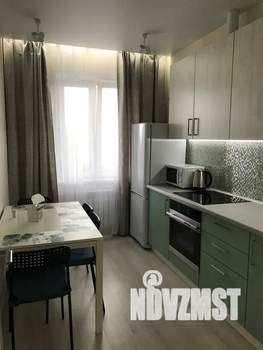 2-к квартира, посуточно, 56м2, 8/17 этаж