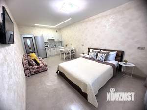 1-к квартира, посуточно, 38м2, 9/16 этаж