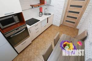 2-к квартира, посуточно, 57м2, 5/18 этаж