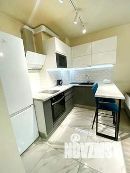 1-к квартира, посуточно, 40м2, 10/16 этаж