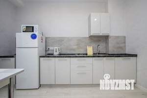 Студия квартира, посуточно, 32м2, 1/9 этаж