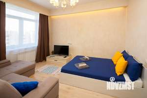 Студия квартира, посуточно, 38м2, 9/11 этаж