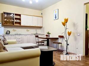 1-к квартира, посуточно, 40м2, 4/8 этаж