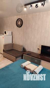 Студия квартира, посуточно, 20м2, 1/4 этаж