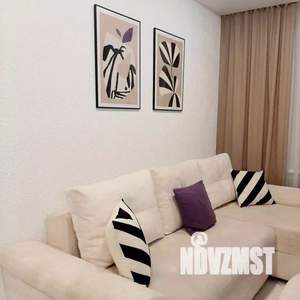 2-к квартира, посуточно, 40м2, 1/1 этаж