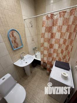 Студия квартира, посуточно, 33м2, 2/3 этаж