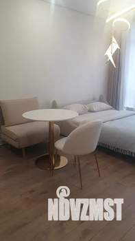 Студия квартира, посуточно, 30м2, 6/18 этаж