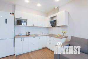 1-к квартира, посуточно, 43м2, 9/17 этаж