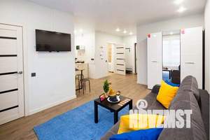 1-к квартира, посуточно, 40м2, 4/18 этаж