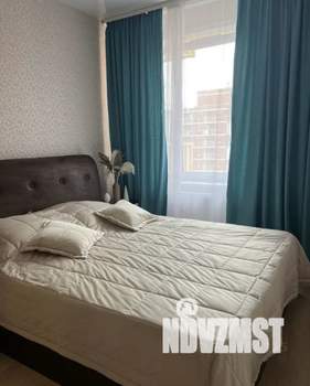 1-к квартира, посуточно, 40м2, 11/16 этаж