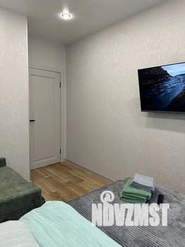 1-к квартира, посуточно, 32м2, 1/9 этаж