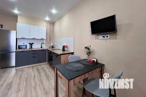 1-к квартира, посуточно, 43м2, 9/16 этаж