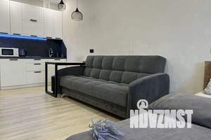 1-к квартира, посуточно, 40м2, 3/17 этаж