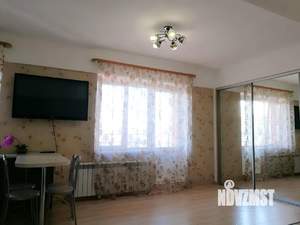 Студия квартира, посуточно, 40м2, 6/15 этаж