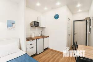 Студия квартира, посуточно, 20м2, 1/15 этаж