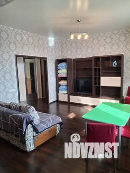 2-к квартира, посуточно, 60м2, 7/7 этаж
