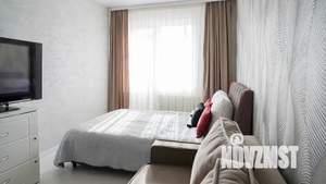 1-к квартира, посуточно, 56м2, 11/16 этаж