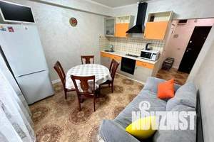 1-к квартира, посуточно, 48м2, 1/8 этаж