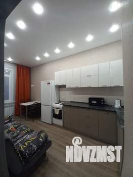 2-к квартира, посуточно, 40м2, 18/18 этаж