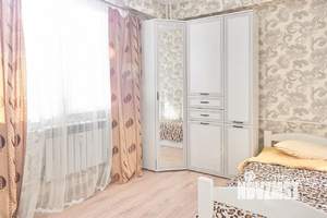 2-к квартира, посуточно, 63м2, 4/10 этаж