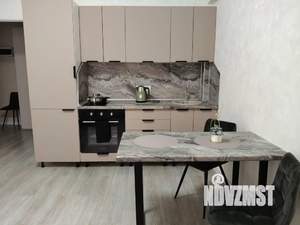 2-к квартира, посуточно, 45м2, 1/10 этаж