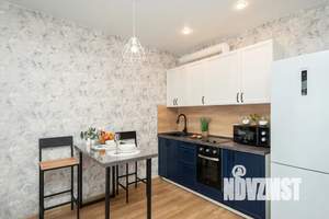 Студия квартира, посуточно, 30м2, 6/18 этаж