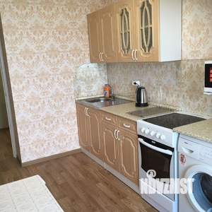 1-к квартира, на длительный срок, 40м2, 8/13 этаж