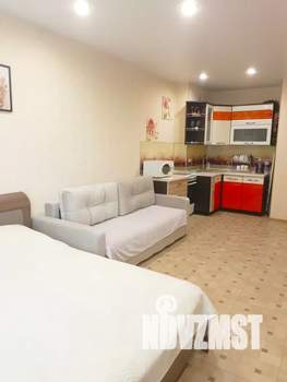 Студия квартира, посуточно, 42м2, 15/17 этаж