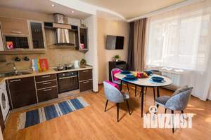 Студия квартира, посуточно, 45м2, 7/9 этаж