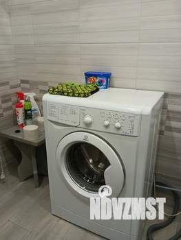 1-к квартира, посуточно, 40м2, 2/12 этаж