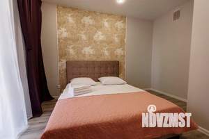 1-к квартира, посуточно, 50м2, 1/1 этаж