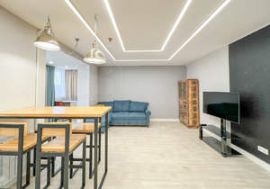 2-к квартира, на длительный срок, 70м2, 1/5 этаж